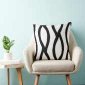 モダンな線画の黒と白のパターン クッション (椅子)
