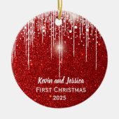 モダンな赤いカップル ファーストクリスマス ネーム セラミックオーナメント (正面)