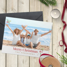 モダンな赤い家族写真のクリスマスカード