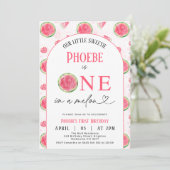 モダンな赤と緑のアーチ ワン イナ メロン 1歳の誕生日 招待状 (スタンド正面)