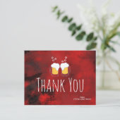 モダンな赤の抽象的なビアマグカップの感謝 ポストカード (スタンド正面)