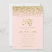 モダンな赤面のピンクのフェイクな金ゴールドのグリッターの第60誕生日 招待状 (正面)