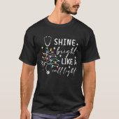モダンな輝きを放つコールライトのタイポグラフィ Tシャツ (正面)