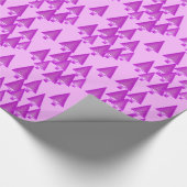 モダンな金属クリスマスツリー-すみれ色の紫色 ラッピングペーパー (角)