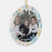 モダンな雪片のピンクの青いクリスマスの家族写真 セラミックオーナメント (右)