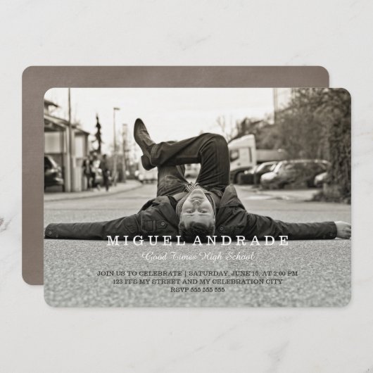 モダンな高等学校の写真の卒業パーティーの男の子 招待状 (正面/裏面)
