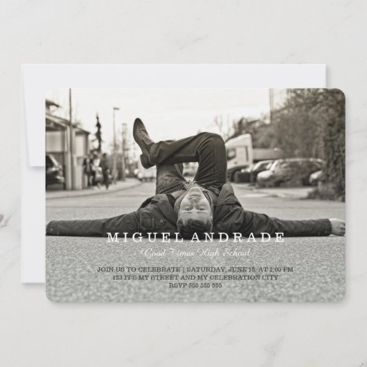 モダンな高等学校の写真の卒業パーティーの男の子 招待状 (正面)
