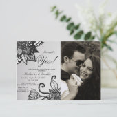 モダンな黒と白の花のタングル描画パターン 招待状 (スタンド正面)