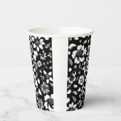 モダンな黒と白の花の葉が揺れる 紙コップ (左)
