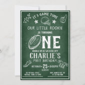 モダンな黒板フットボールオールスター1歳誕生日 招待状 (正面)