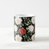 モダンな黒赤白の花 コーヒーマグカップ (中央)
