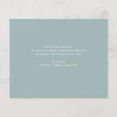 モダンな1枚の写真を使ったクリスマスホリデーカード ボールドで明るいフォントがカラフルに交互に並び、 (裏面)