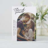 モダンな2枚の写真が引き立つエレガントなアーチのウェディングサンクスカード サンキューカード (スタンド正面)
