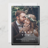 モダンな2枚の写真とカスタムテキストの結婚式御礼カード サンキューカード (正面)