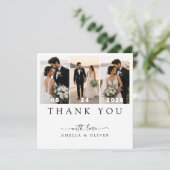 モダンな3枚の写真コラージュ ミニマリスト結婚式スクエアデザイン サンキューカード (スタンド正面)