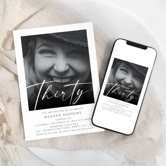 モダンな30歳の写真付き誕生日パーティー 招待状