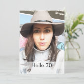 モダンな30歳の誕生日写真 エレガントでおしゃれ 招待状 (スタンド正面)
