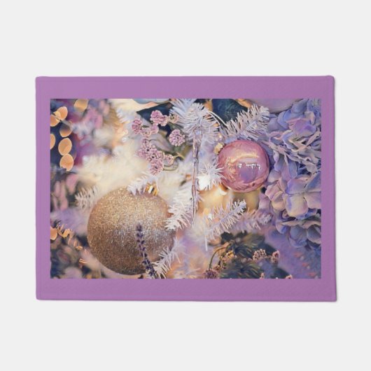 モダンの絵画クリスマスの木の紫色の装飾 ドアマット (正面)