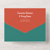 モダンはっきりしたカラフルストライプティール(緑がかった色)結婚イエロ オールインワン招待状 (裏面)