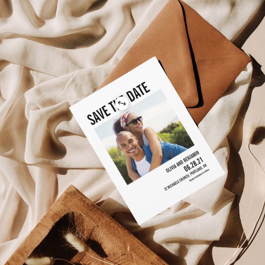 モダンはっきりしたタイポグラフィシック日付を保存 ポストカード