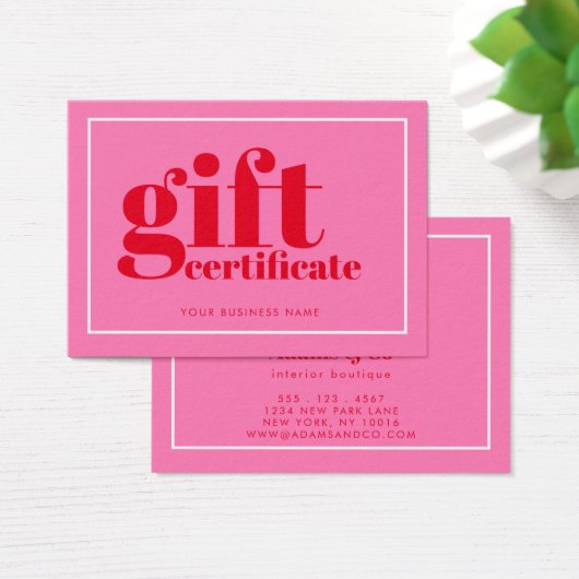 モダンはっきりしたタイポグラフィホットピンクギフト証明書 (デスク)