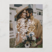 モダンはっきりしたタイポグラフィ写真結婚 ポストカード (正面)