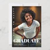 モダンはっきりしたタイポグラフィ白黒卒業 案内状 (正面)