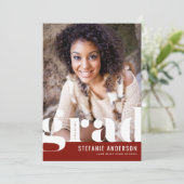 モダンはっきりしたタイポグラフィ赤写真卒業 案内状 (スタンド正面)