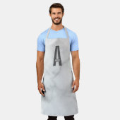 モダンはっきりしたパーソナライズされたモノグラム名 エプロン (着用した状態)