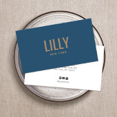 モダンはっきりしたフォントティール（緑がかった色）ブルー 名刺