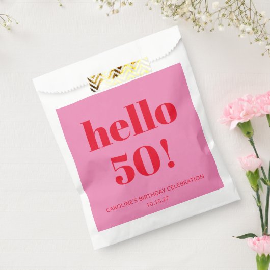 モダンはっきりした美的ピンクと赤50誕生日 フェイバーバッグ (封をした状態)