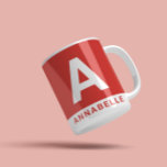 モダンはっきりしたcolorblock赤パーソナライズされた名 コーヒーマグカップ<br><div class="desc">モダンはっきりしたガーリー赤いパーソナライズされた名前宇宙とイニシャルと名前。色は変更できる。</div>