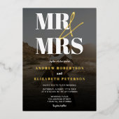 モダンはっきりしたMr.Mrsブラックフォト結婚ズ 箔招待状 (正面)