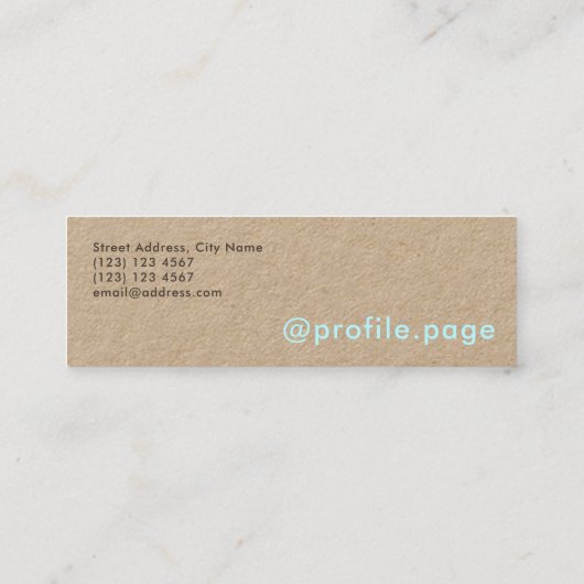 モダンはスタイルの巨大な文字カバーを制作しました スキニー名刺 (裏面)