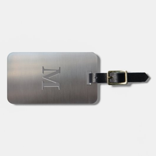 モダンは金属の一見のモノグラムにブラシをかけました ラゲッジタグ (正面横)