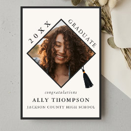 モダンアイボリー卒業帽写真発表 招待状