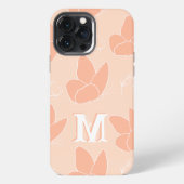 モダンアプリコットピーチ蝶モノグラムM パターン iPhoneケース (裏面)