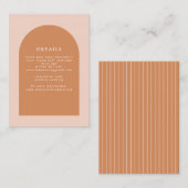 モダンアーチピンクとテラコッタ結婚ズ エンクロージャーカード (正面/裏面)