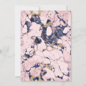 モダンアーチピンクネイビーブルーマーブル結婚ズ 招待状 (裏面)