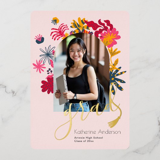 モダンアーチピンクフローラ写真卒業パーティー 箔招待状 (正面)