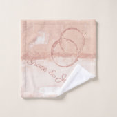 モダンアートスタイル ソフトピンク ピーチをパーソナライズ バスタオルセット (ウォッシュタオル)