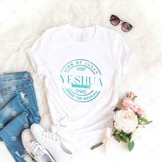 モダンイエズモノグラムタイポグラフィTシャツ Tシャツ