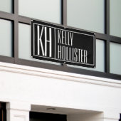 モダンイニシャルと名前のロゴ |黒と白 横断幕 (ビルの外側)