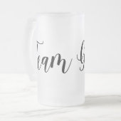 モダンウェディングチーム グルーム ボウタイ デザイン フロストグラスビールジョッキ (正面左)