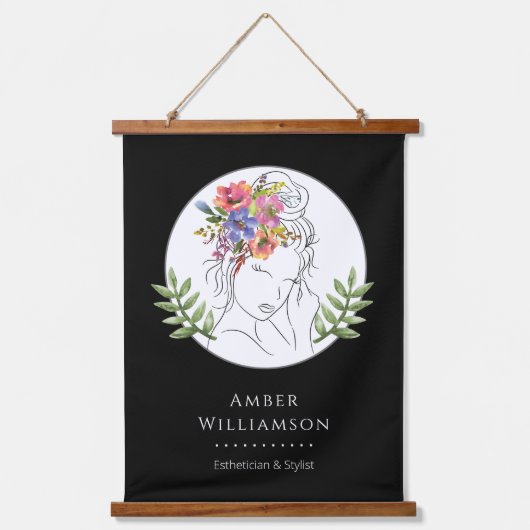 モダンエステティシャンスタイリストスパシエレガントックフローラ 吊り下げ型タペストリー (正面)