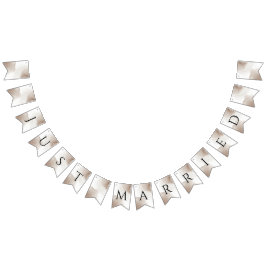 モダンエレガントたった今結婚しました バンティングフラッグ