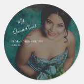 モダンエレガントキンセアニェラ15誕生日写真 ラウンドシール (正面)