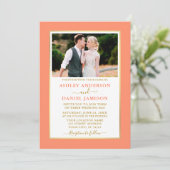 モダンエレガントサンゴ結婚金ゴールド 招待状 (スタンド正面)