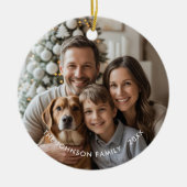 モダンエレガントシンプルクリスマス家族フォトラウンド セラミックオーナメント (正面)