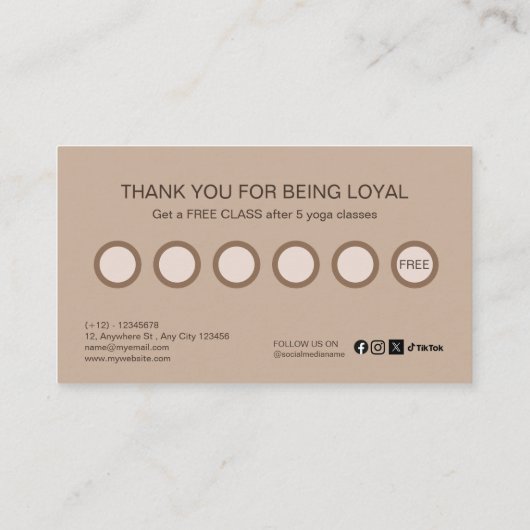 モダンエレガントベージュブラウンエステティックヨガスタジオ ロイヤリティカード (裏面)